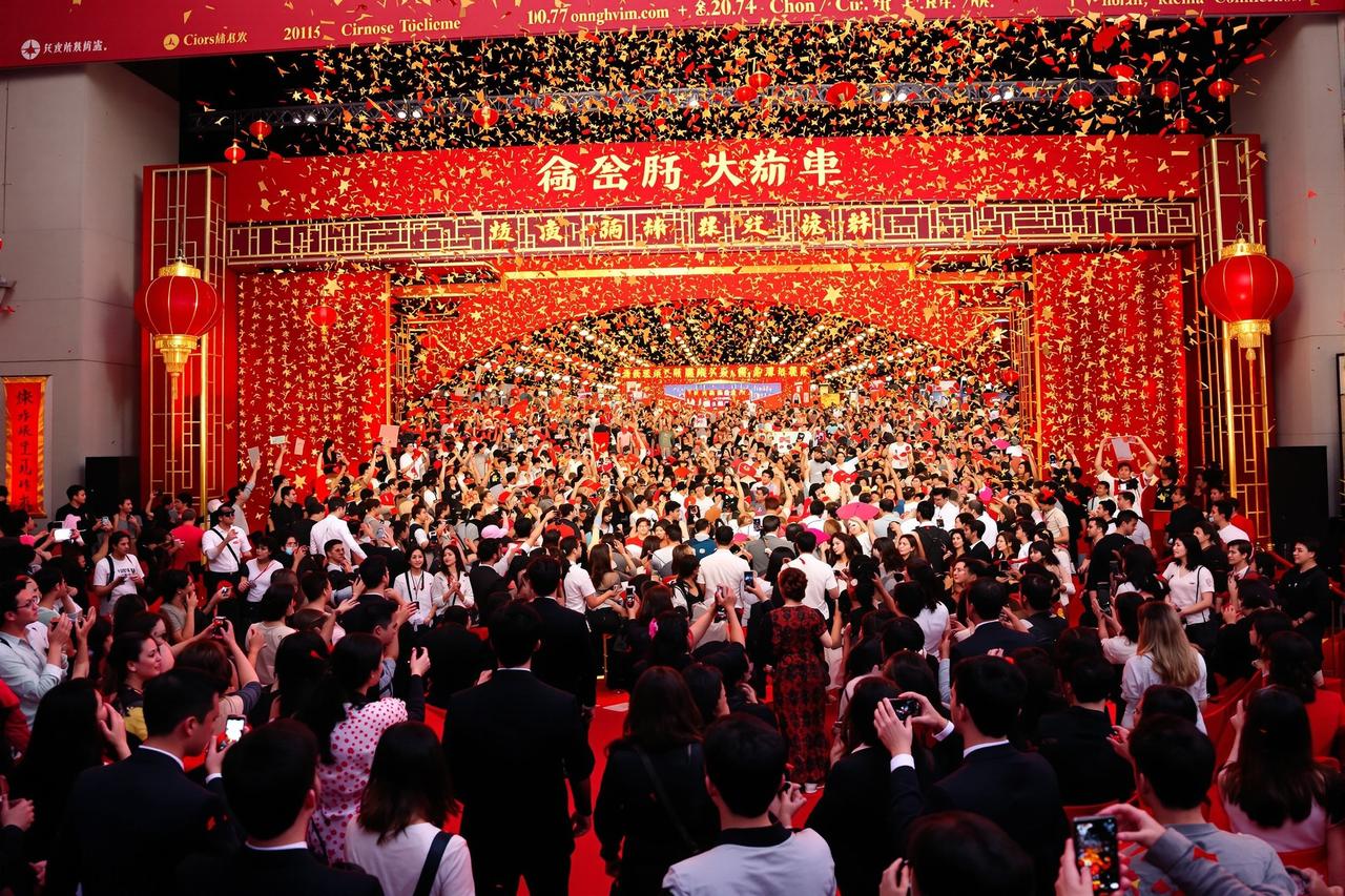 色视频《星辰大海》票房突破30亿,创华语科幻新纪录